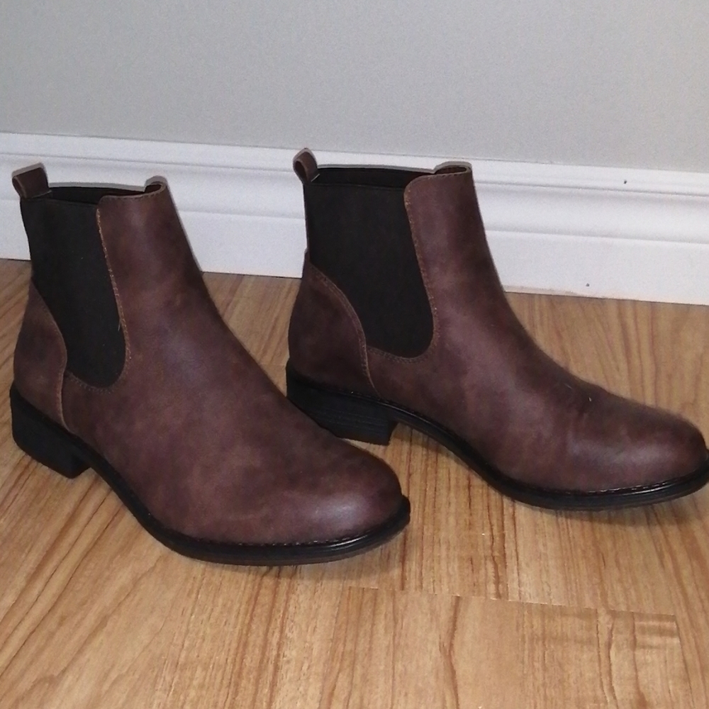 Brown booties